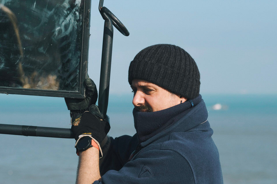 Kite behind the scenes photo 37